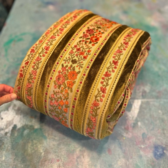 Other - Vintage Carpet Tapestry Bed Spread
